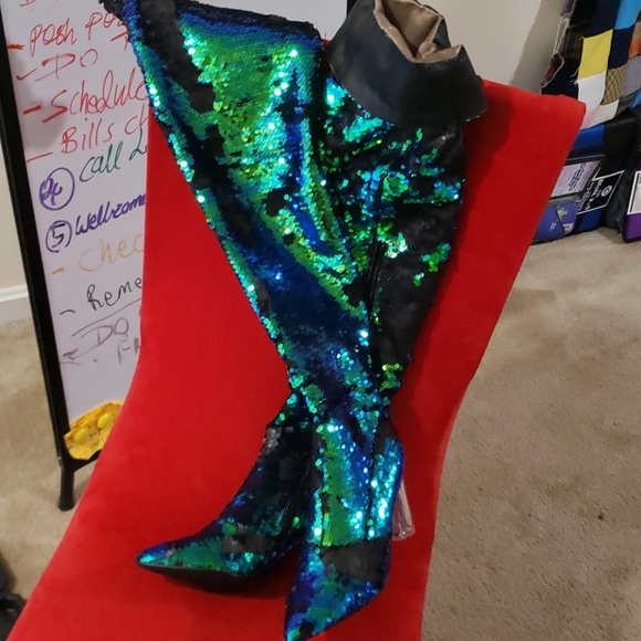 - Blink sequence,Tigh High wint… - Picture 3 of 6